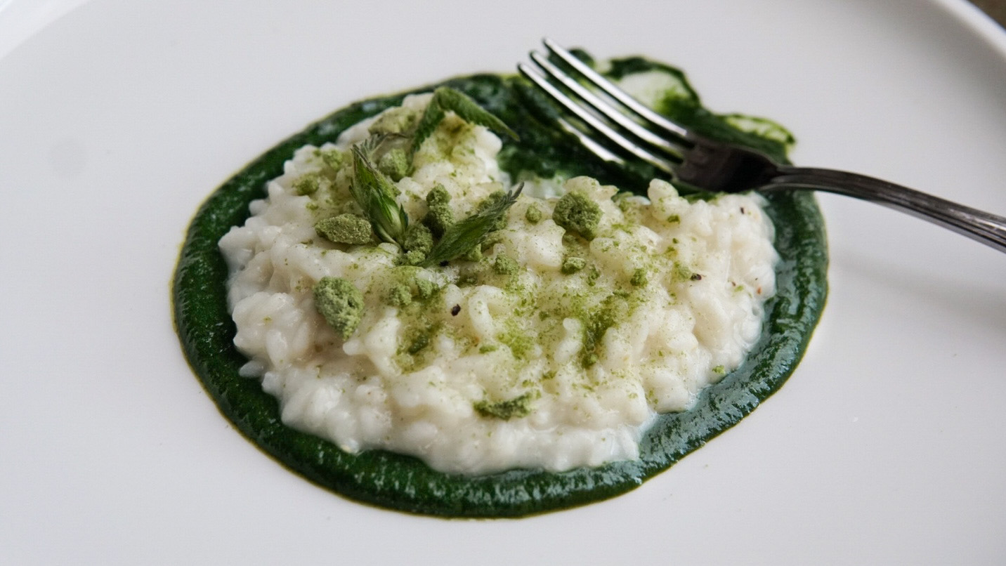 Risotto alle Ortiche e Formaggio di Malga La Ricetta di Davide Zambelli